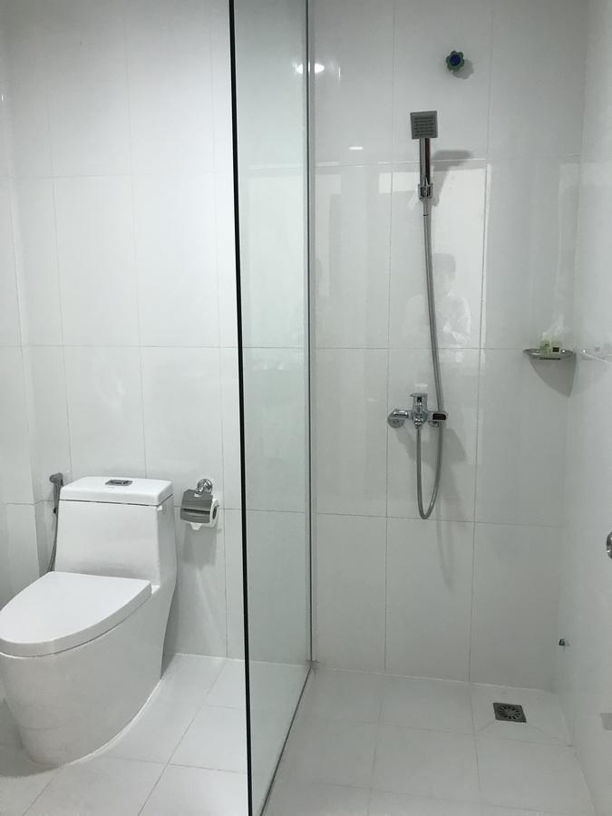 Apple Hotel Two - Near Phnom Penh Airport Exterior photo